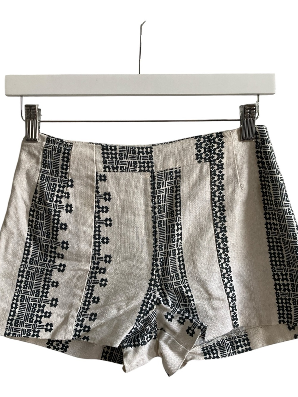 Bcnu Small Linen cotton Outer banks Coast Tribal Motif Geometric Folklore Shorts